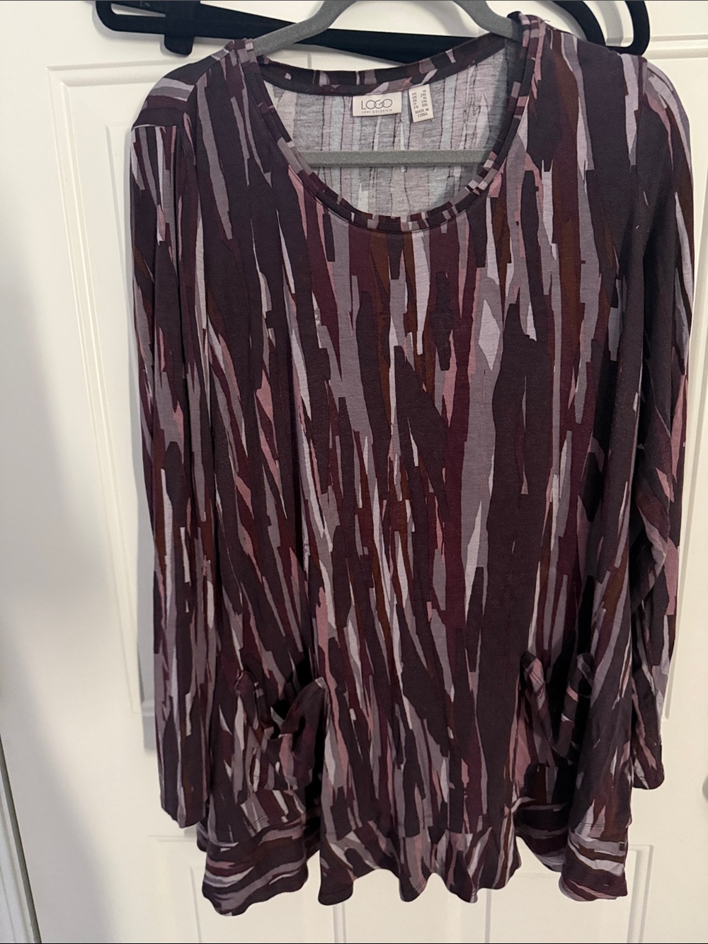 LOGO by Lori Goldstein Plum and Mauve Abstract-Print Long Sleeve Top